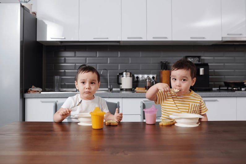 mealtime with kids
